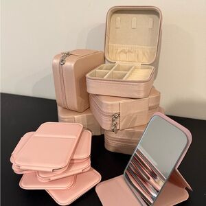 Compact Pink Jewelry Organizer